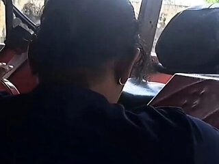 Punjabi Girl Tractor Rider Gives Blowjob & Hardcore Sex in Daylight - Desi Amateur Couple