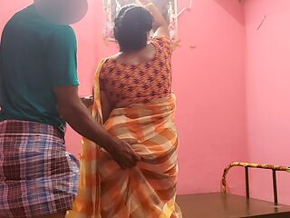 Stepsister I caught and squeezed her ass and had sex with her