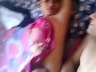 Indian desi chudai,gf Ghar Bula Kar choda,gf ki pahli chudai