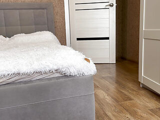 Arab Moroccan Slut in Hijab Wants Someone to Fuck Her Holes Very Hard