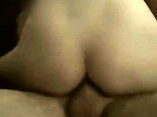 karisini sikerken kocasi kayda aliyor