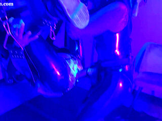 Neon Fist mistress Lunatika