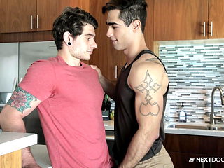 Straight College Muscle Hunk Barebacks ExGirlfriends Brother