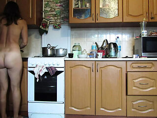 Sexy Ukrainian Hostess Naked In Kitchen With Huge Booty And Saggy Tits