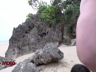 Rocky Beach Bikini Kiss