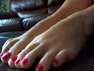 Canadian Foot Babes - Goddess Brigid