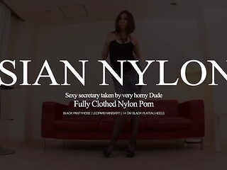 Asian Nylon Porn 1 - Sexy Secretary taken by horny Dude 