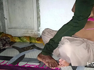 Aunty ji ise Chus Lo jaldi se Koi a jaega Koi a jaega