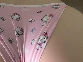 Casual Sex Featuring Kinky Pussy Rubbing and a Powerful Cumshot. POV