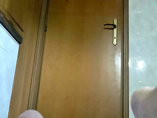 Super Slow Motion Peeing