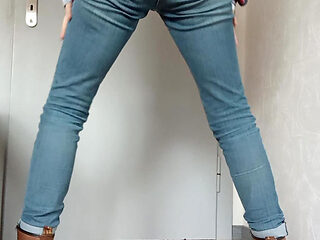 Skinny jeans
