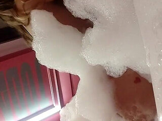 Skinny Girl Alone in Hydro Crazy to Take Dick