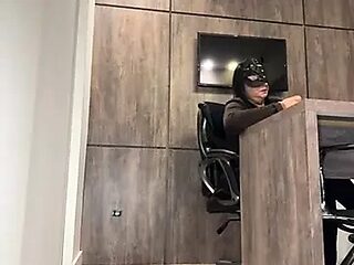 Office babe gets nailed by her boss