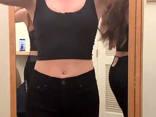 Brunette babe Nadia Foxx masturbates in spacious dressing room