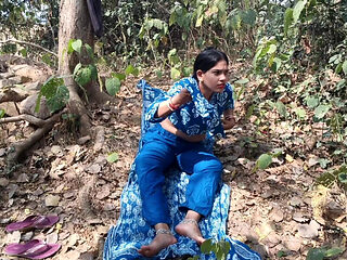 Indian Village Sex Video, Indian Girl Big Boob Press by Her Step Brother in Outdoor Village