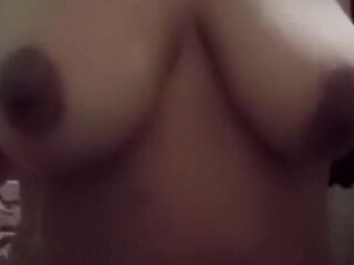 Hello Everyone, I'm Going to Take a Shower.