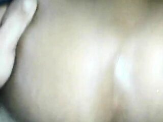 Bareback Amateur Crossdresser Takes Jamaican Cock