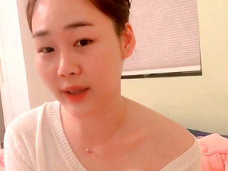 Beautiful Korean girl Rachel Eun's self-introduction part-1