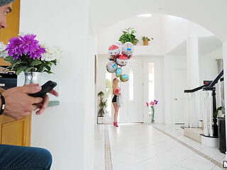 Dont Break Me - Petite Kenzie Kai Sets up Party & Seduces Xander for a Kitchen Spanking & Pile Driving Session
