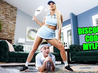 Watch fetching Bree Brooks's movie