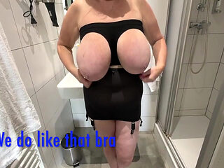 Aunty Sandra in Her Everyday Girdle Vgq45
