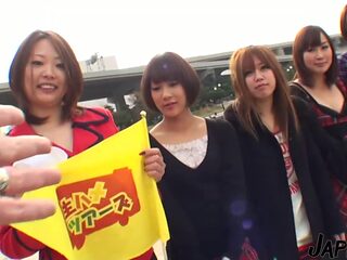 JAPANESE SEX ORGY ON BUS