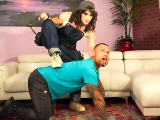 Pussy-licking video with graceful Victoria Voxxx from Glenn King