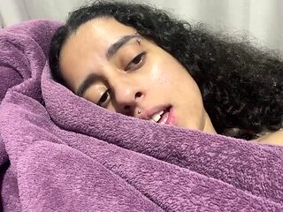 Bibi Houranis Hairy Pussy Under Blankets