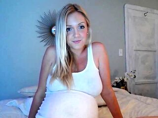 Blonde emo amateur solo masturbation