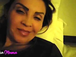 Woke-up MILF gives hot solo playtime