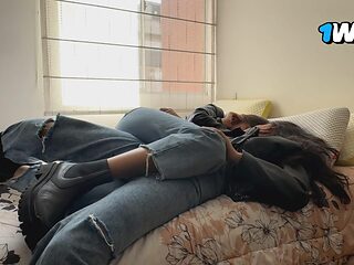 Wild leather-clad lesbians fuck and tribble
