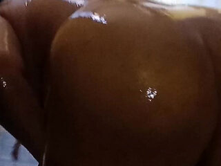 Tamil Girl Was Taking Bath in My Stepmother's Bathroom and I Secretly Took a Video