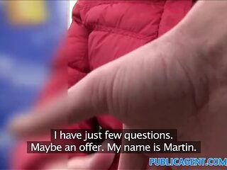 Amateur innocent shopper gets fucked in a car after a modelling job offer
