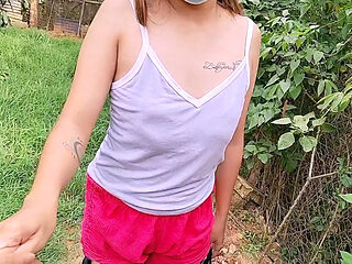 18 YEAR OLD HOUSEMAID SEDUCE HIS BOSS AND DECIDE TO GAVE HER VIRGINITY