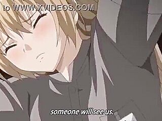 Sie entblößt ihre großen Brüste und wird mehrmals penetriert und mit Sperma bespritzt.