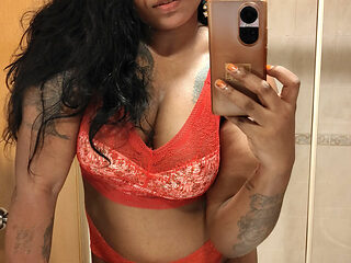 Mama Magal Ilaria Wants You to Take a Shower with Her.