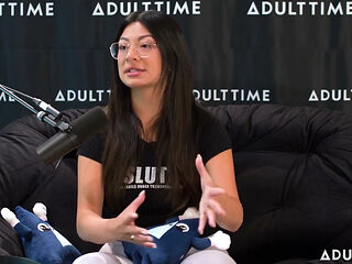 Cami Strella Surviving a Cult, Tiktok Fame, & Non-monogamy the Adult Time Podcast