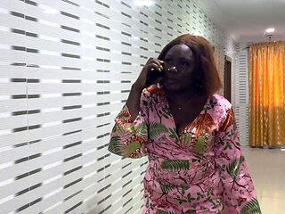 Creamyshugas Funny Saturday Surprise: Bank Client Sex Naija 1 Returns for Intense Blowjobs,