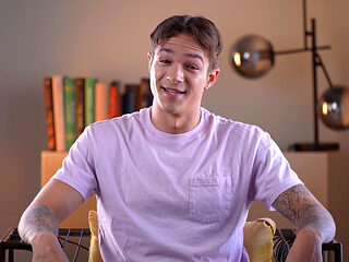 Sharing My Passion with Stepbro - S1e3