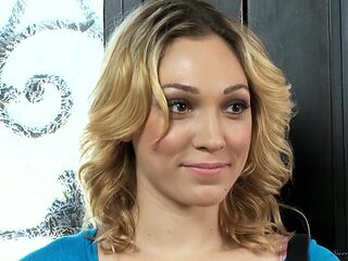 Lily Carter's Blonde Kissing Passion with Girls Ignites