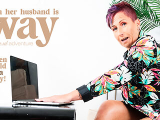 Samantha Is A 49 Year Old Mature Nympho When Left Alone She Gets Horny And Starts Masturbating