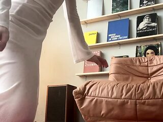 Foot fetish queen teases perfect toes and legs