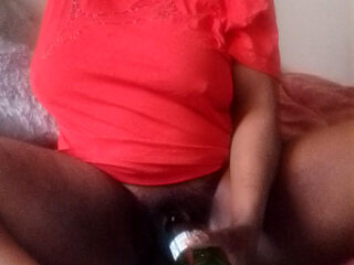 Pussy drilling with a bottle, sucking big clit with a bottle