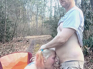 Outdoor Sucking Leafs to Anal Pumping on the Car Rough and Hard