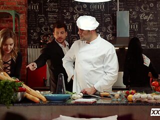 Pablo Ferrari Heats Up Kitchen with Sizzling Group Passion