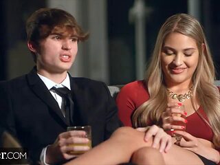 Gorgeous Gold Digger Is Seduced by Dad Gizelle Blanco, Manuel Ferrara