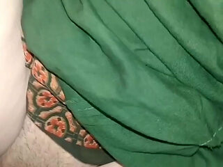 Sensual Amateur Couple Sex - Cutie Gets a Perfect Fuck and an Amazing Creampie Instead of Reading