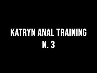Katryn trains Lady Sofia to take big dildos in this hot and explicit video.