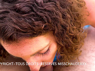 Misschaudexxx, I Suck and Fuck by the Pool