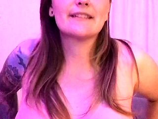 Leann amateur beautiful brunette with big boobs